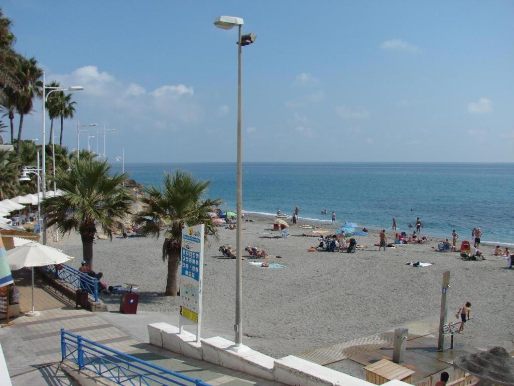 Apartmán Neptuno 3E Menyber Nerja Exteriér fotografie